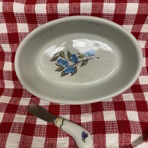 BIA OVAL CASSEROLE DISH with SPREADER